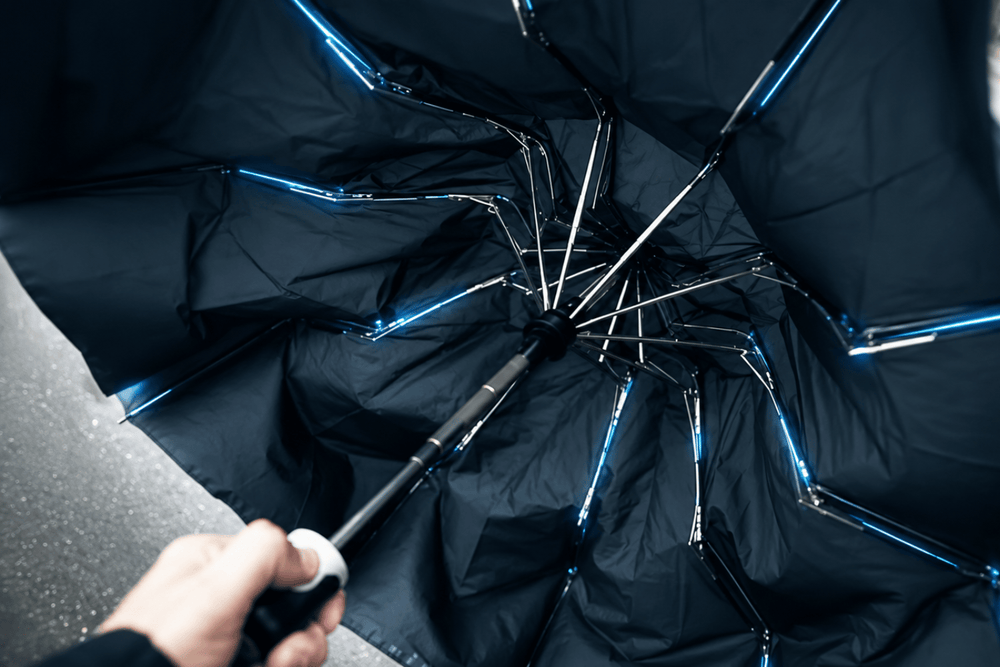 How Does an Automatic Umbrella Work? Mechanism Explained
